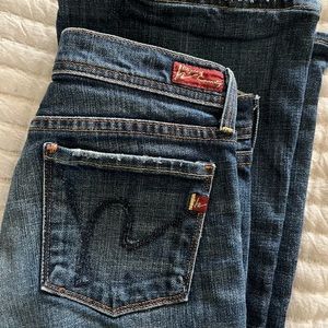 Citizens of Humanity size 24 with 27 inch inseam. Low waist stretch flair .